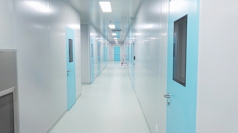 10噸純凈水設(shè)備（單級反滲透） (1)