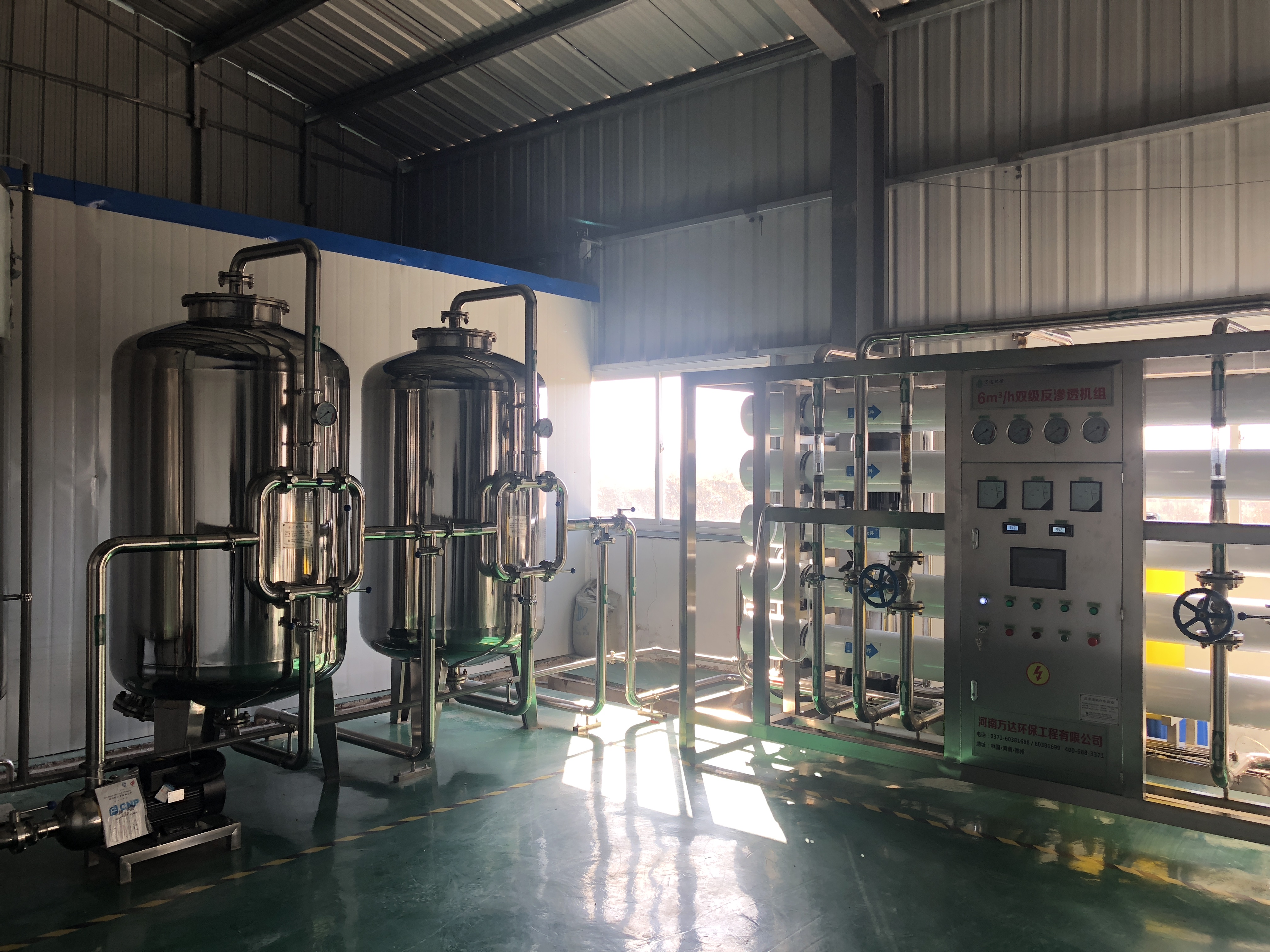 瓶裝水生產設備多少錢一全套 瓶裝水生產設備多少錢一全套